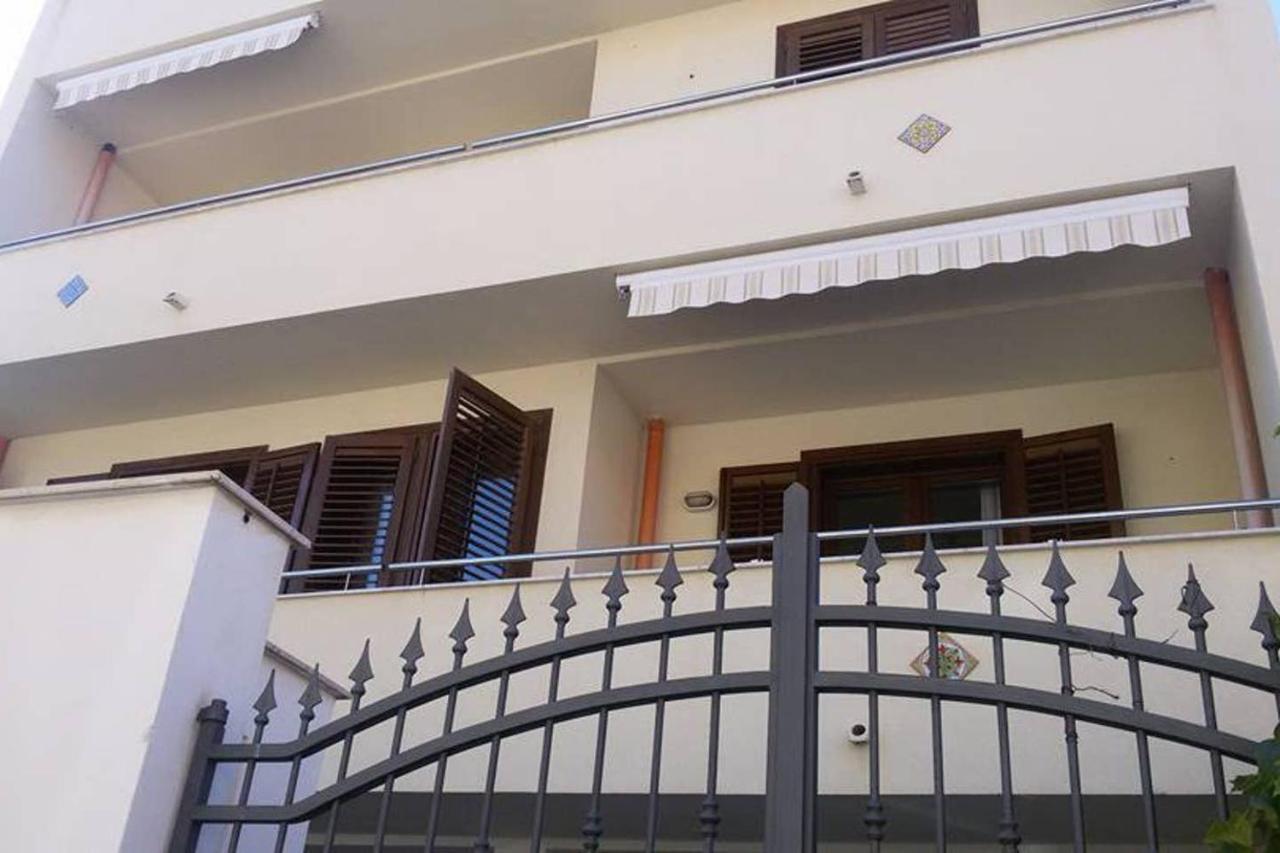 King'S Residence Balestrate Εξωτερικό φωτογραφία